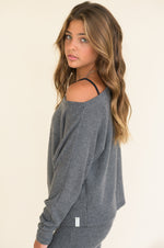 KAVEAH Hacci Ribbed Long Sleeve Pullover
