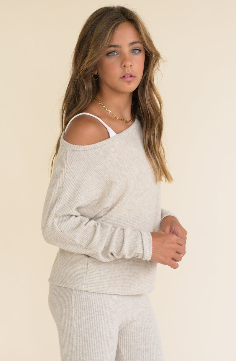 KAVEAH Hacci Ribbed Long Sleeve Pullover